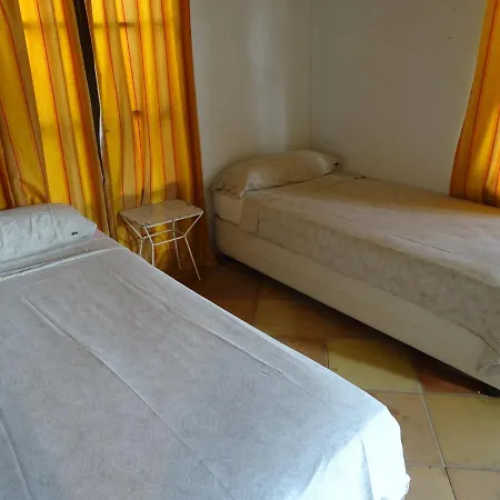 Couette-café Son Jans Jardin Campanet